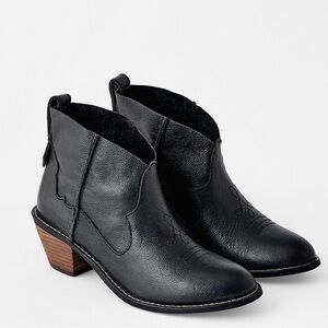 KELSI DAGGER Brooklyn Kamper Leather Booties Women’s Size 9.5